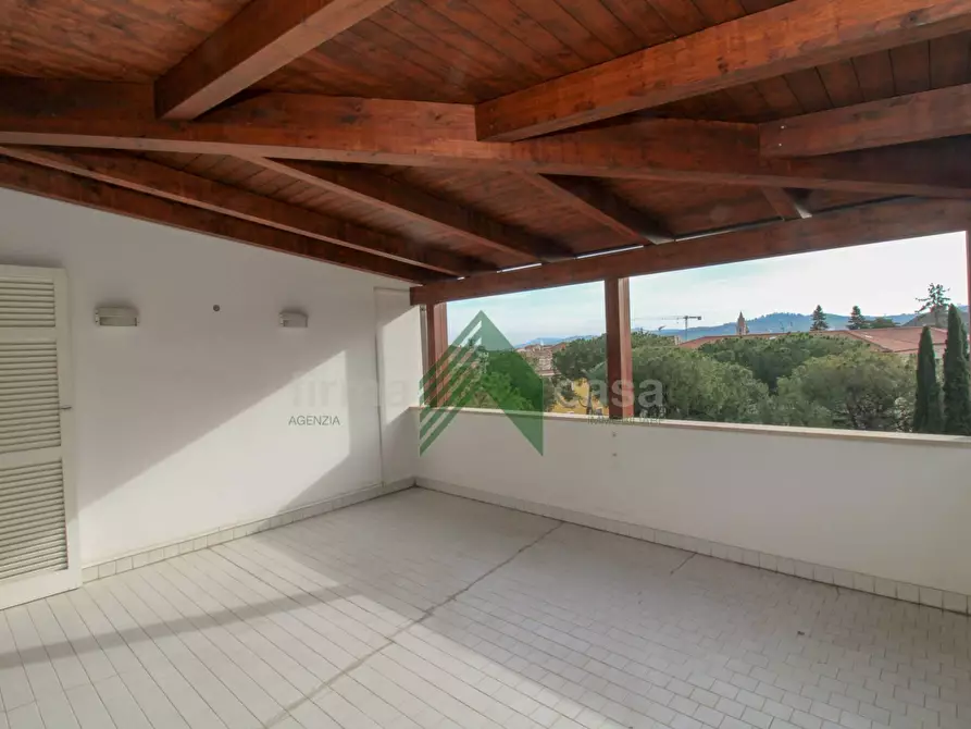 Immagine 12 di Appartamento in vendita  in viale Giuseppe Mazzini 6 a Teramo