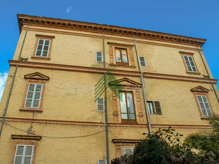 Immagine 8 di Villa in vendita  in VIA GRAMSCI 57 a Giulianova