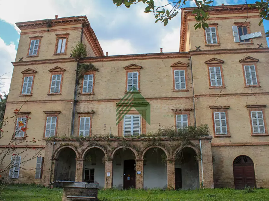 Immagine 9 di Villa in vendita  in VIA GRAMSCI 57 a Giulianova