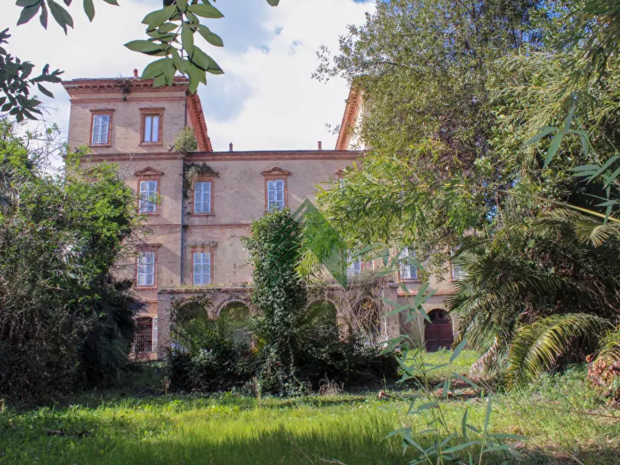 Immagine 15 di Villa in vendita  in VIA GRAMSCI 57 a Giulianova