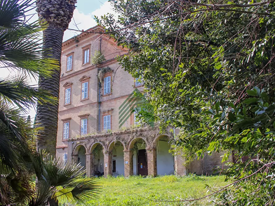 Immagine 17 di Villa in vendita  in VIA GRAMSCI 57 a Giulianova