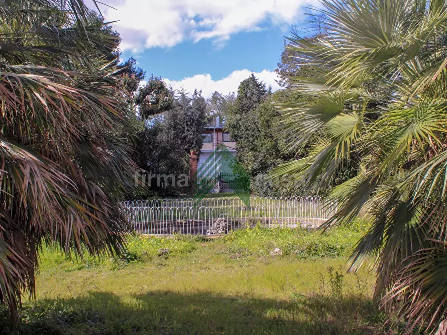 Immagine 21 di Villa in vendita  in VIA GRAMSCI 57 a Giulianova