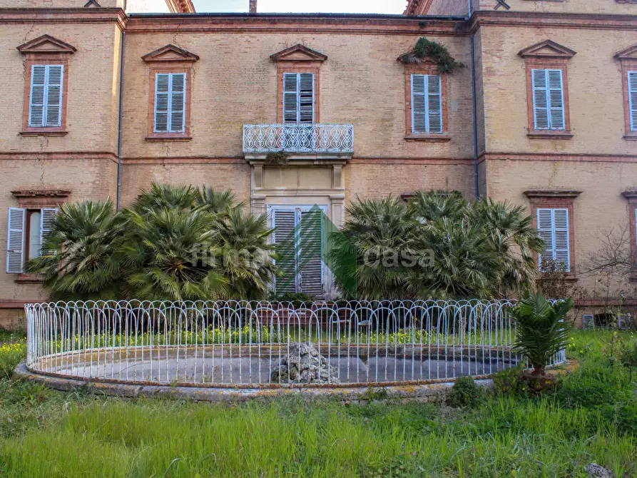 Immagine 22 di Villa in vendita  in VIA GRAMSCI 57 a Giulianova