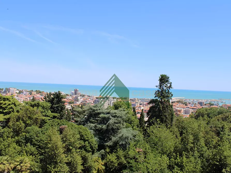 Immagine 31 di Villa in vendita  in VIA GRAMSCI 57 a Giulianova