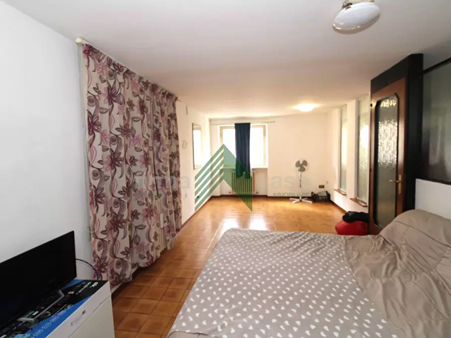 Immagine 10 di Ufficio in vendita  in via Felice Barnabei 34 a Teramo