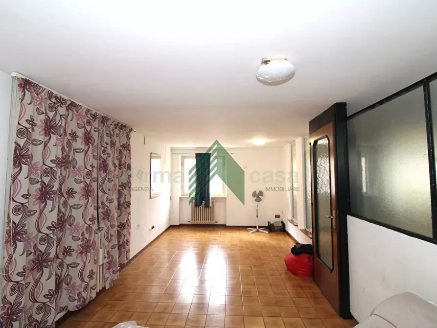 Immagine 13 di Ufficio in vendita  in via Felice Barnabei 34 a Teramo