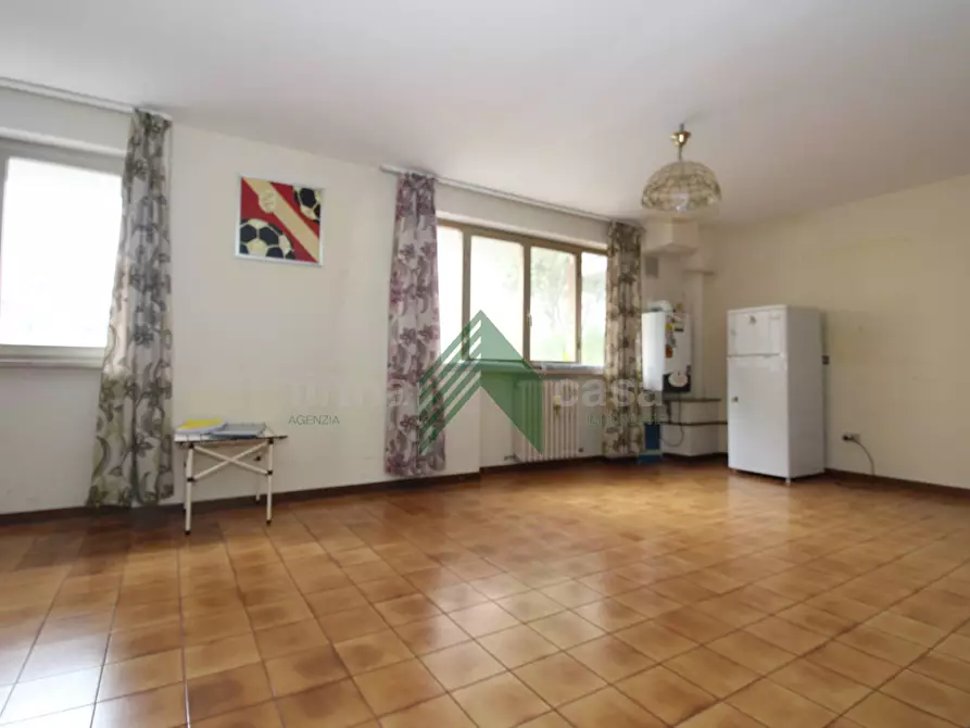 Immagine 19 di Ufficio in vendita  in via Felice Barnabei 34 a Teramo