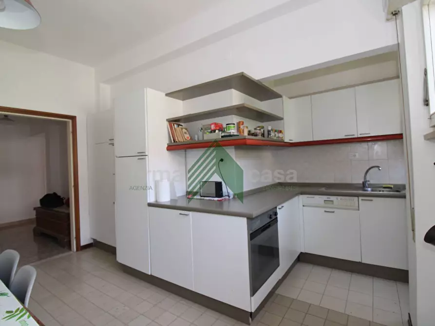 Immagine 18 di Appartamento in vendita  in via San Marino 13 a Teramo