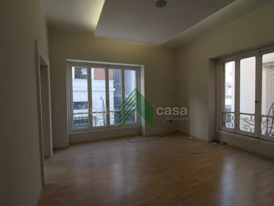 Immagine 10 di Locale commerciale in affitto  in Corso San Giorgio a Teramo