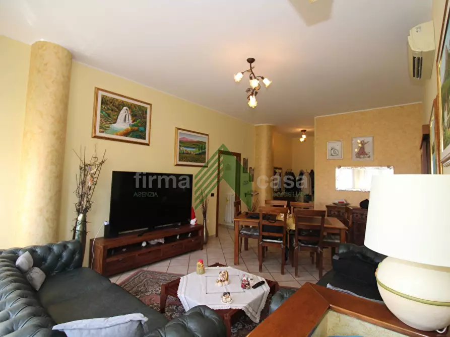 Immagine 7 di Appartamento in vendita  in via Costa del Monte 38 a Mosciano Sant'angelo