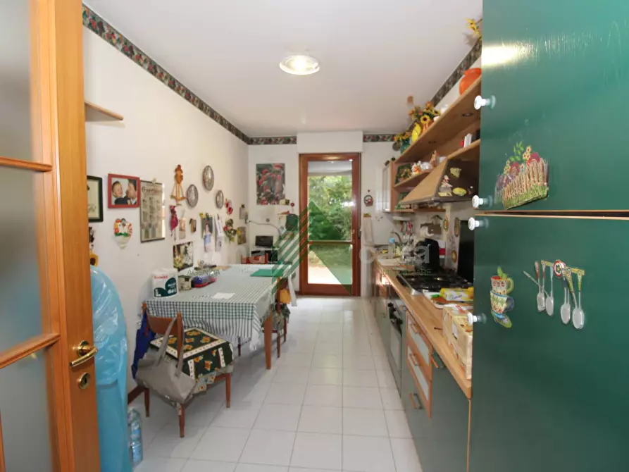 Immagine 7 di Appartamento in vendita  in via Raffaele Aurini 1 a Teramo