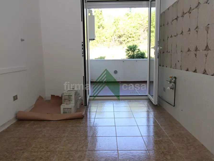 Immagine 10 di Appartamento in vendita  in via Cona 104/N a Teramo