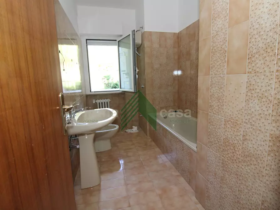 Immagine 24 di Appartamento in vendita  in via Cona 104/N a Teramo