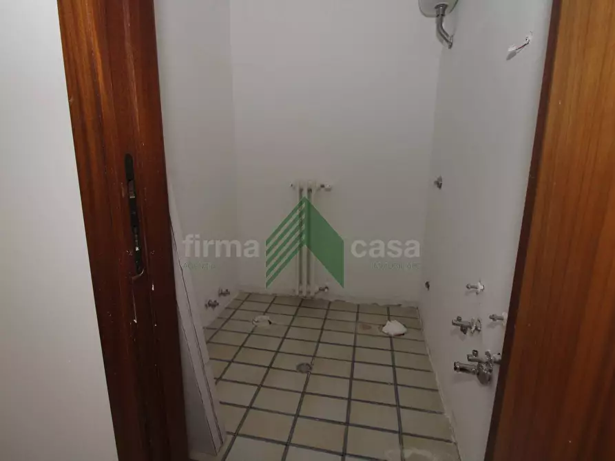 Immagine 25 di Appartamento in vendita  in via Cona 104/N a Teramo