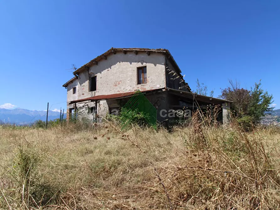 Immagine 5 di Rustico / casale in vendita  in Contrada San Martino a Teramo