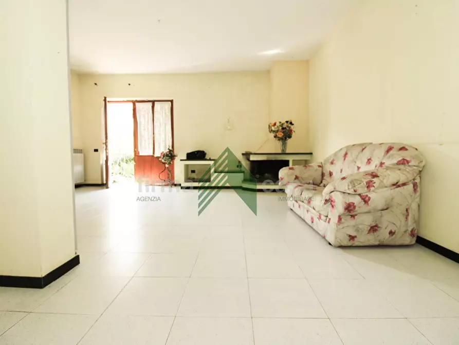 Immagine 5 di Appartamento in vendita  in via Scalepicchio 32 a Teramo