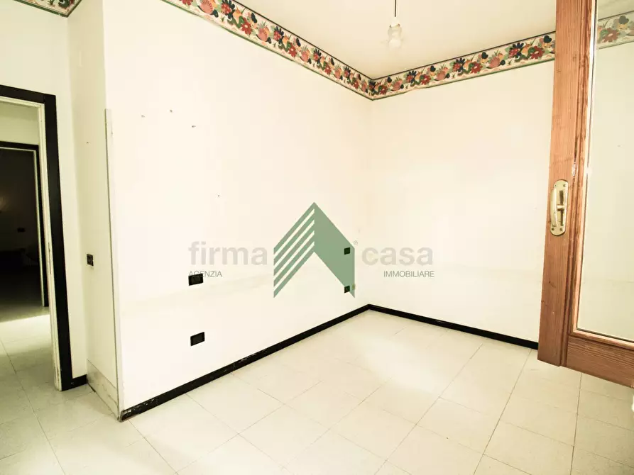 Immagine 15 di Appartamento in vendita  in via Scalepicchio 32 a Teramo