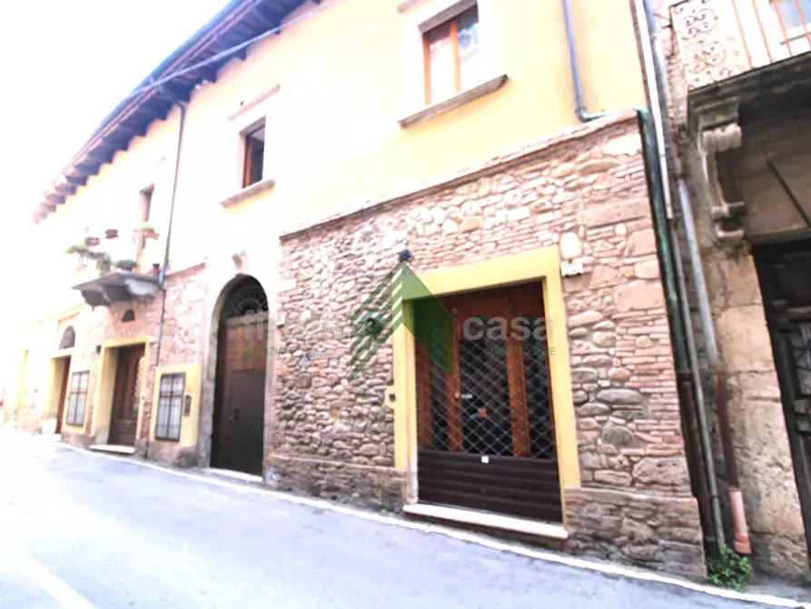 Immagine 3 di Locale commerciale in affitto  in via Stazio 17 a Teramo