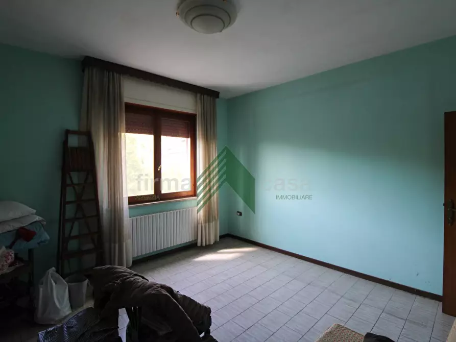 Immagine 18 di Appartamento in vendita  in via Scalepicchio 24 a Teramo