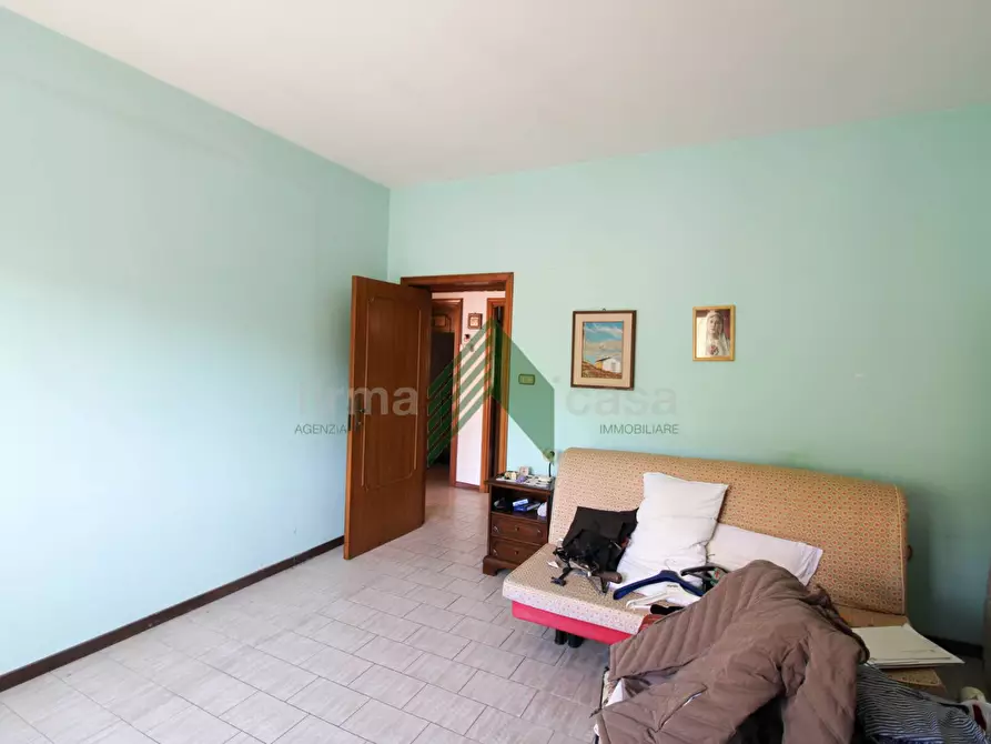 Immagine 19 di Appartamento in vendita  in via Scalepicchio 24 a Teramo