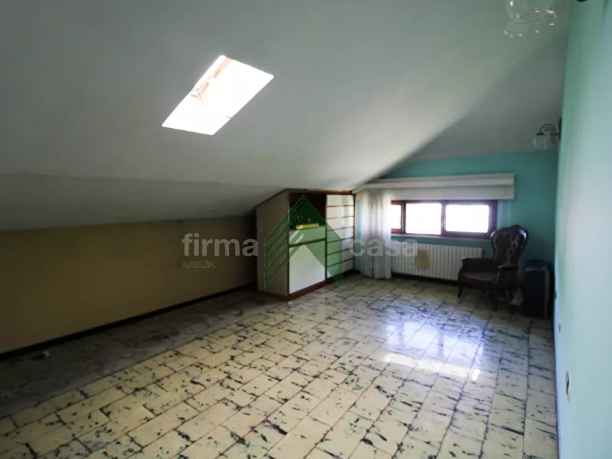 Immagine 30 di Appartamento in vendita  in via Scalepicchio 24 a Teramo