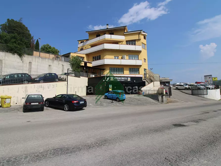 Immagine 4 di Palazzo in vendita  in Coste Sant'Agostino a Teramo