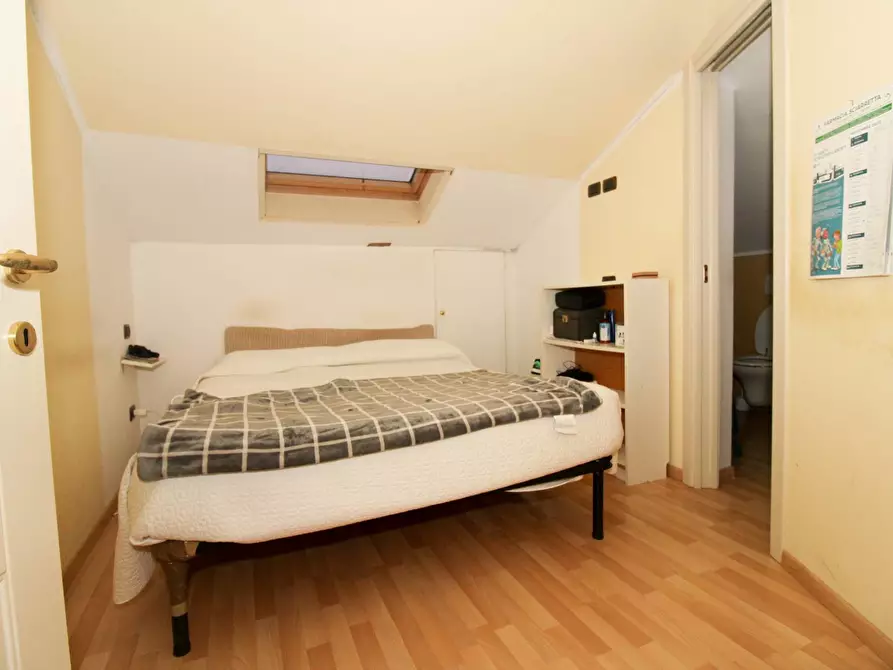 Immagine 9 di Attico in vendita  in via Aurini 1 a Teramo