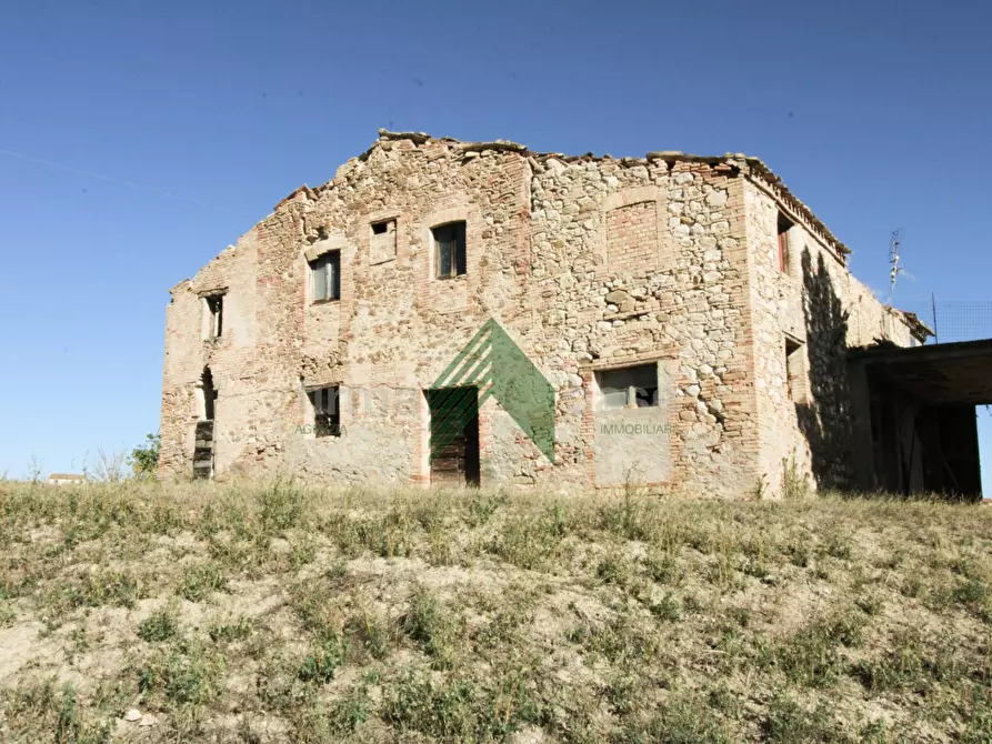 Immagine 3 di Rustico / casale in vendita  in Strada Provinciale 19 a Teramo