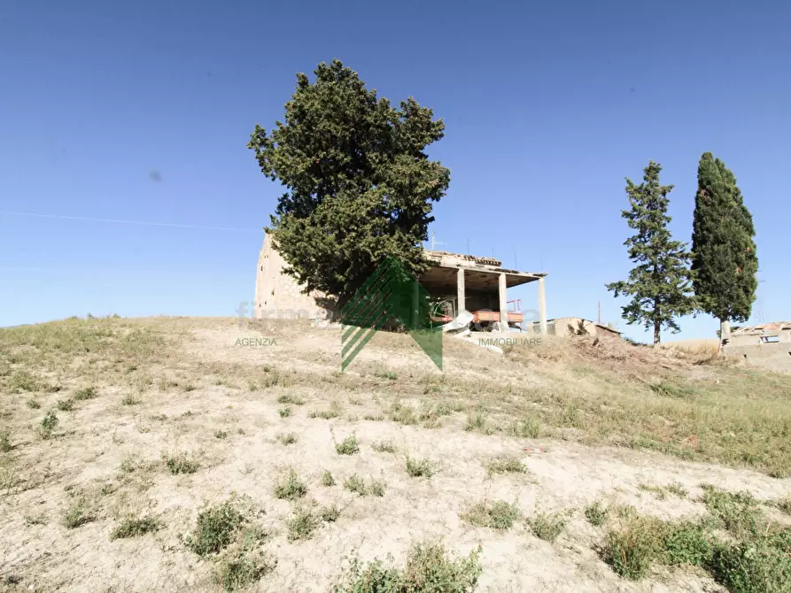 Immagine 7 di Rustico / casale in vendita  in Strada Provinciale 19 a Teramo