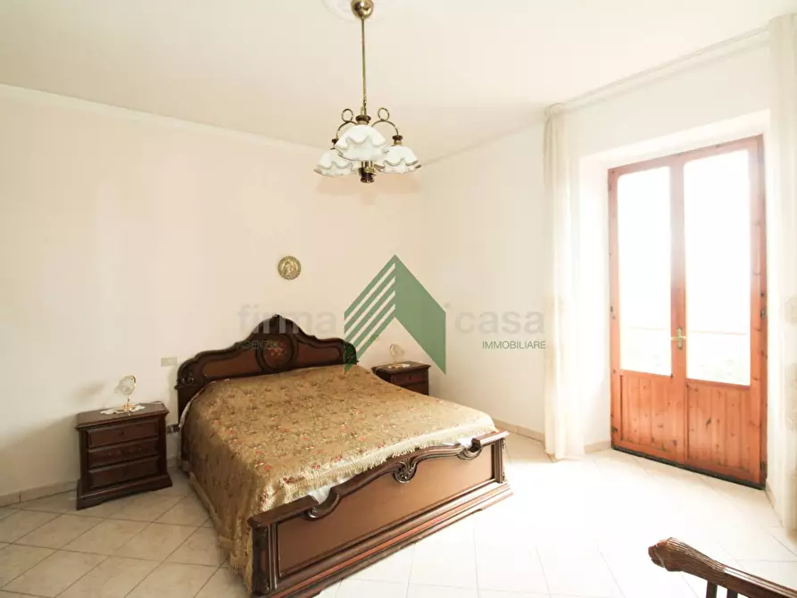 Immagine 10 di Casa indipendente in vendita  in sp 52 a Teramo