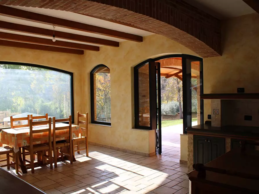 Immagine 18 di Villa in vendita  in via Della Madonna 11 a Campli