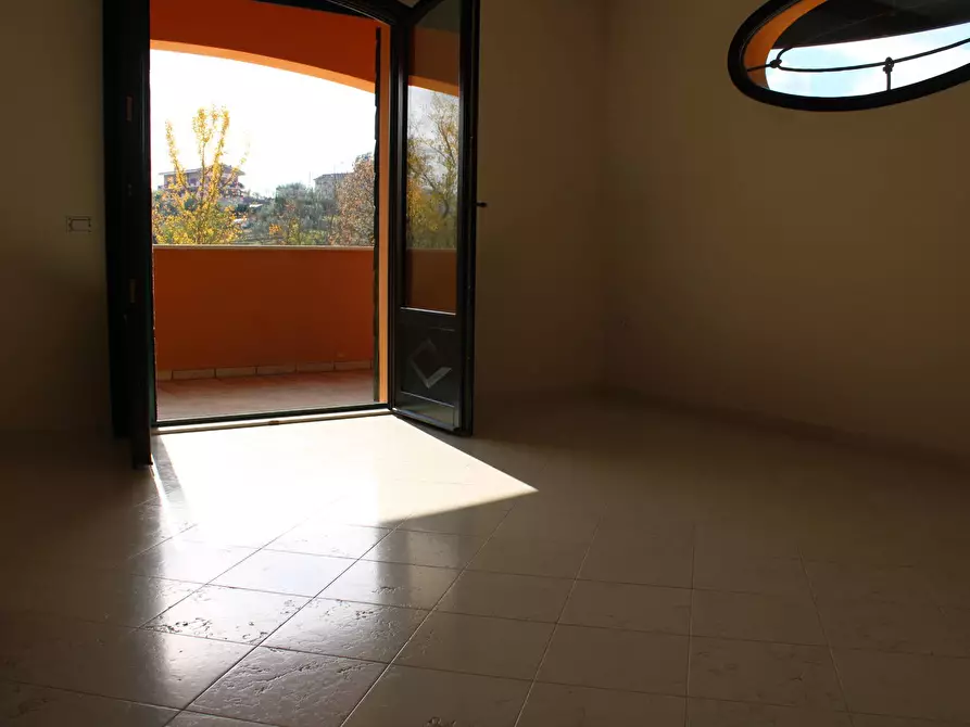 Immagine 27 di Villa in vendita  in via Della Madonna 11 a Campli