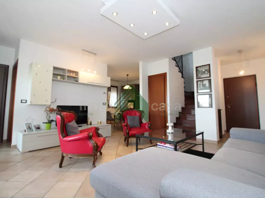 Immagine 4 di Appartamento in vendita  in via Del Sottopassaggio 2b a Roseto Degli Abruzzi