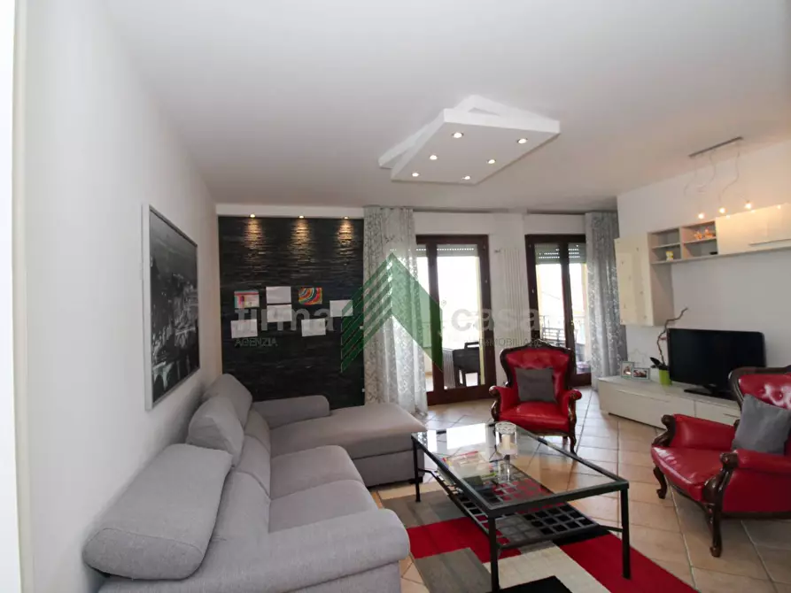 Immagine 5 di Appartamento in vendita  in via Del Sottopassaggio 2b a Roseto Degli Abruzzi