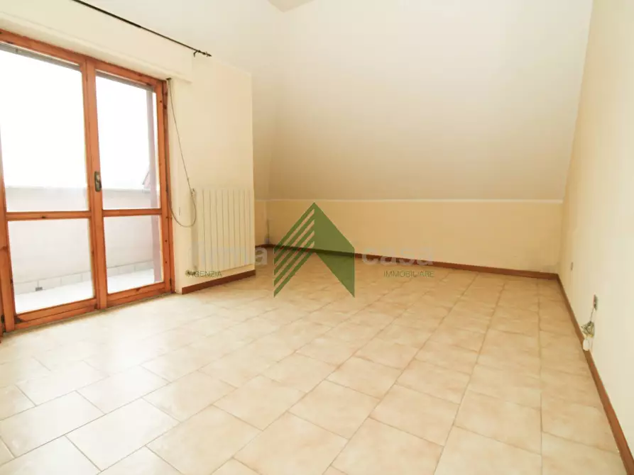 Immagine 13 di Attico in vendita  in contrada San Giusta a Montorio Al Vomano