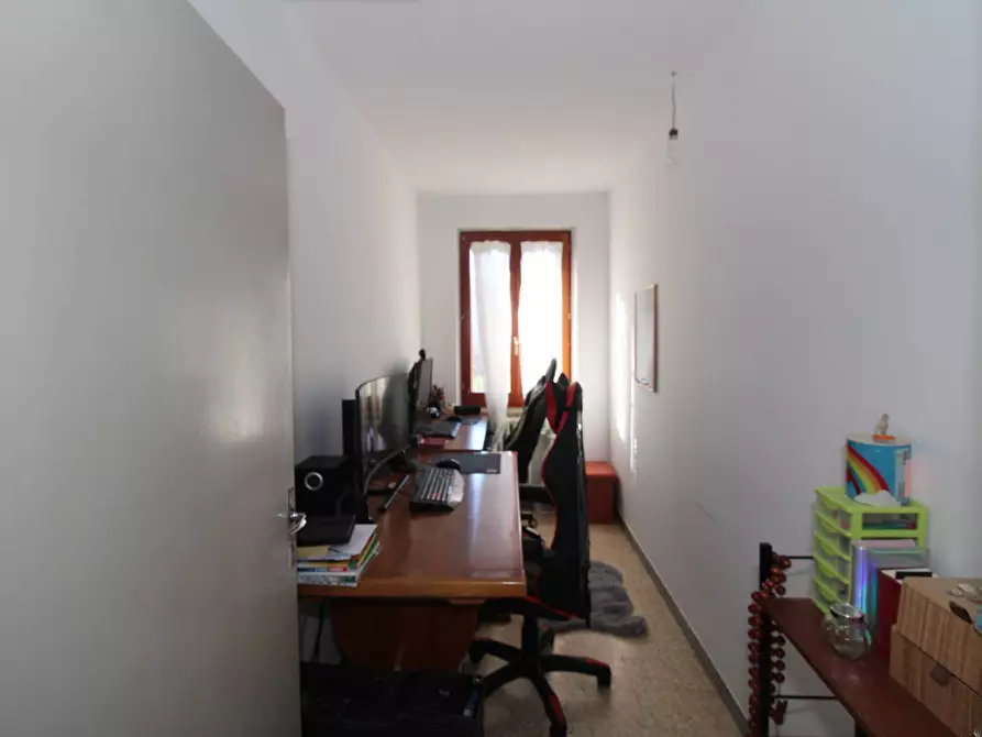 Immagine 10 di Casa indipendente in vendita  in Villa Vomano a Teramo