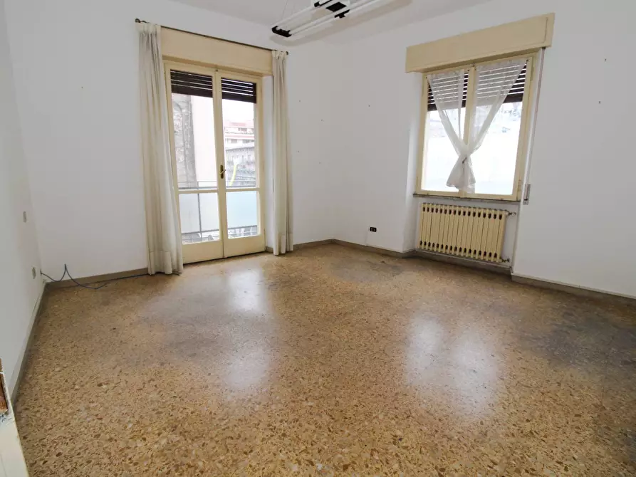 Immagine 4 di Appartamento in vendita  in via Teatro Antico 18 a Teramo