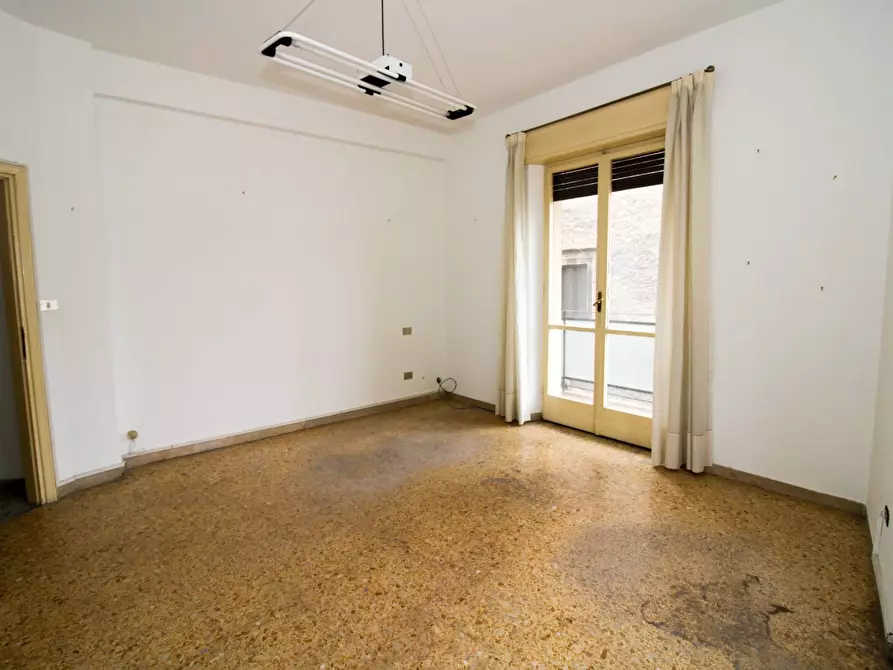 Immagine 5 di Appartamento in vendita  in via Teatro Antico 18 a Teramo