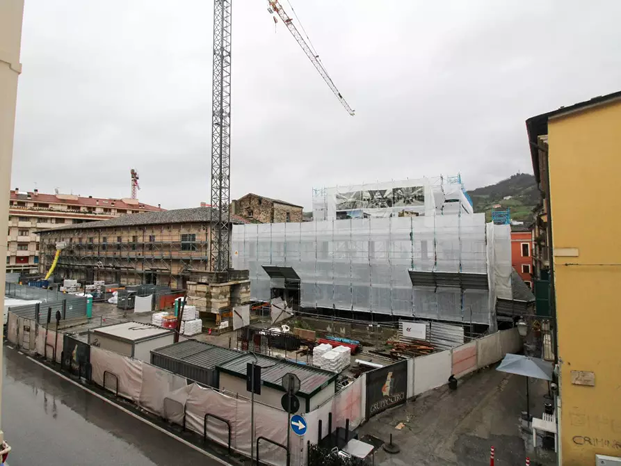 Immagine 8 di Appartamento in vendita  in via Teatro Antico 18 a Teramo