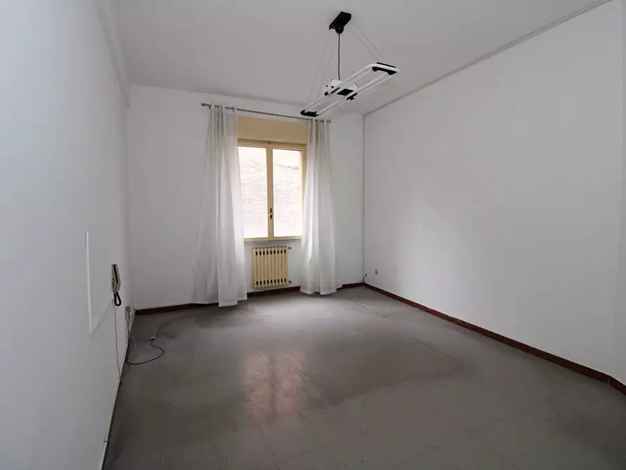 Immagine 11 di Appartamento in vendita  in via Teatro Antico 18 a Teramo