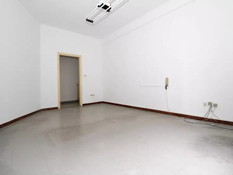 Immagine 13 di Appartamento in vendita  in via Teatro Antico 18 a Teramo
