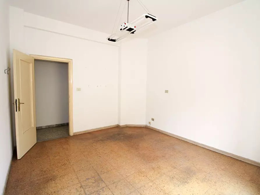 Immagine 18 di Appartamento in vendita  in via Teatro Antico 18 a Teramo