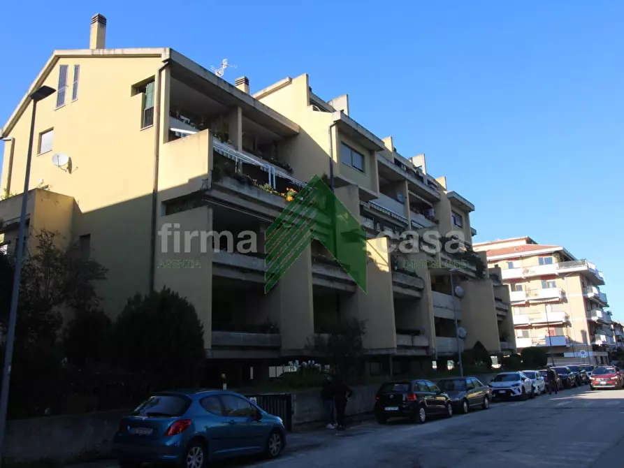 Immagine 2 di Appartamento in vendita  in via Luigi Tripoti 7 a Teramo