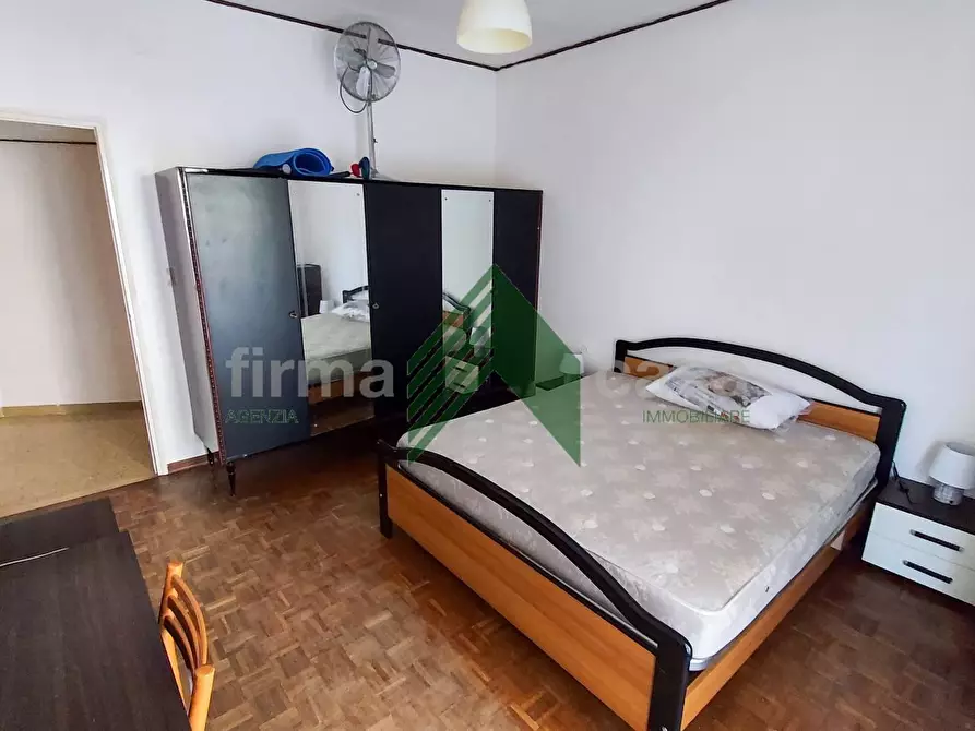 Immagine 7 di Appartamento in vendita  in Viale Giovanni Bovio 115 a Teramo