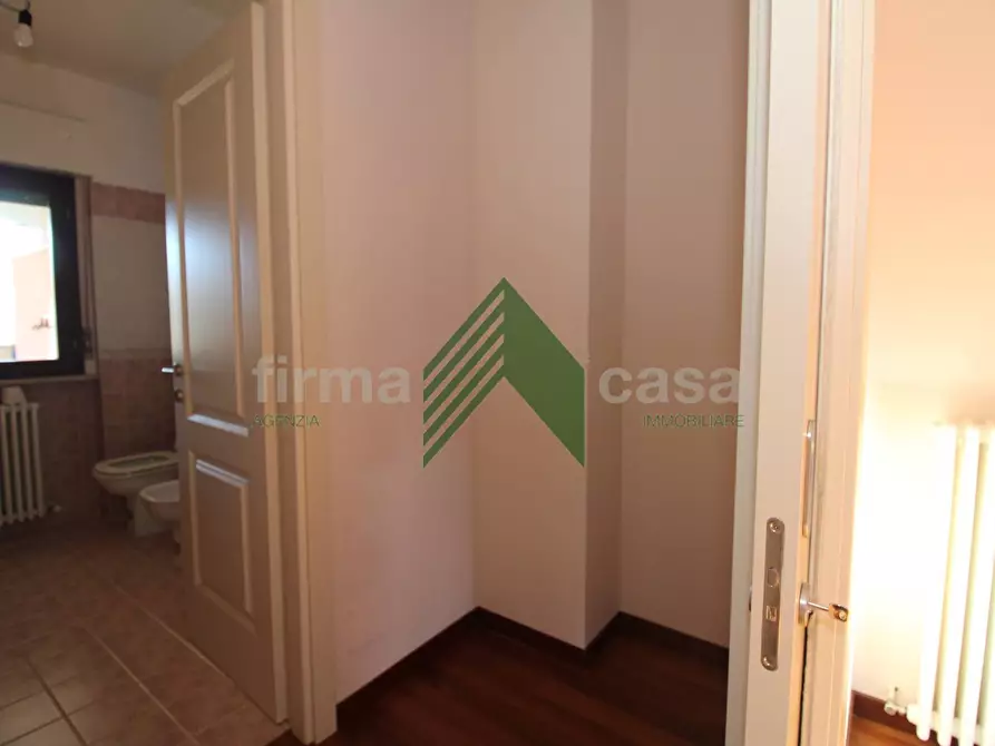 Immagine 10 di Appartamento in vendita  in località Piano Della Lenta / a Teramo