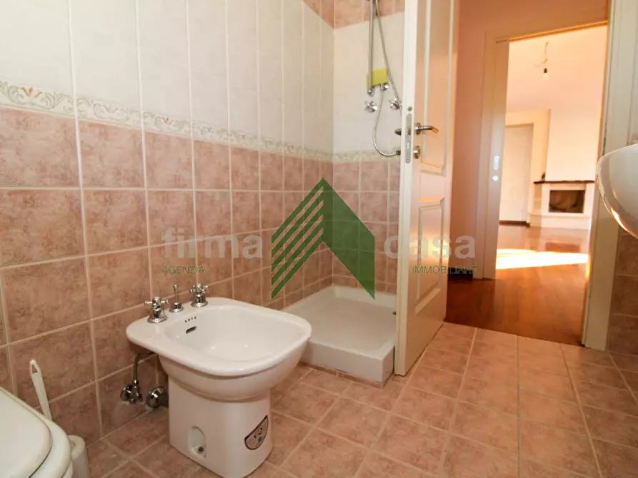 Immagine 12 di Appartamento in vendita  in località Piano Della Lenta / a Teramo