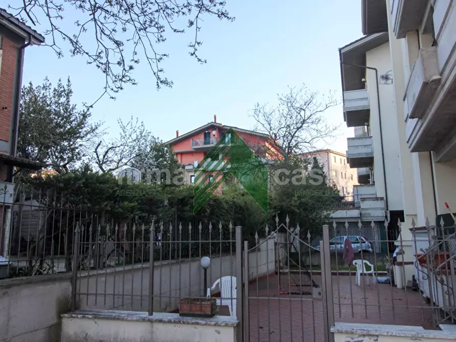 Immagine 32 di Appartamento in vendita  in località Piano Della Lenta / a Teramo