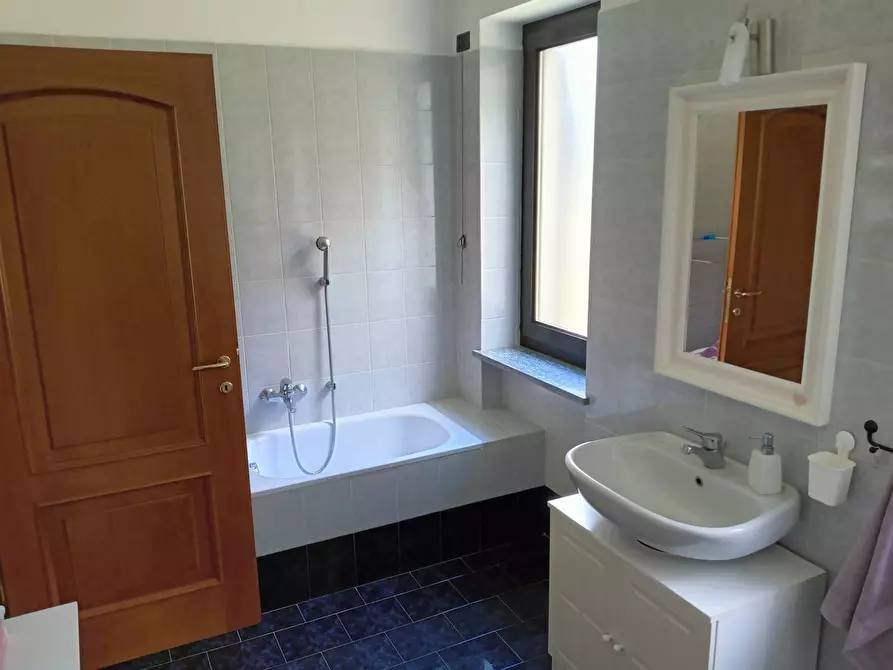 Immagine 28 di Villa in vendita  in Via Pracastel 10 a Torre Pellice