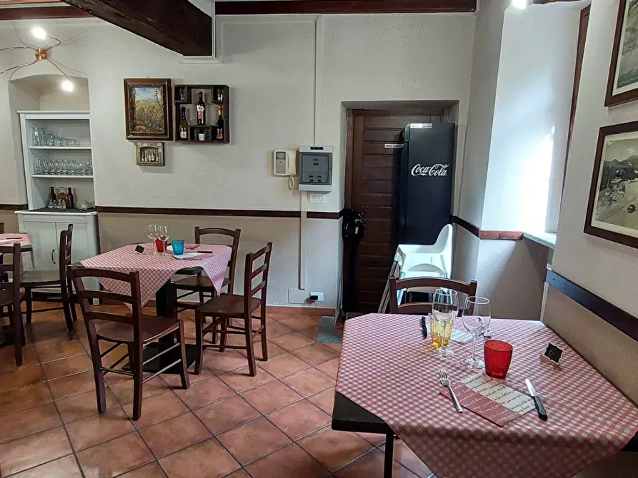 Immagine 2 di Locale commerciale in vendita  in Vicolo Termine 2 a Pinerolo
