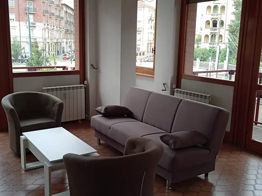 Immagine 9 di Appartamento in affitto  in corso Svizzera 76 a Torino